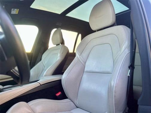 2020 Volvo XC90 T6 R-Design
