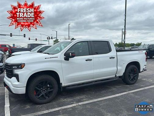 Summit White 2025 Chevrolet Silverado 1500 RST