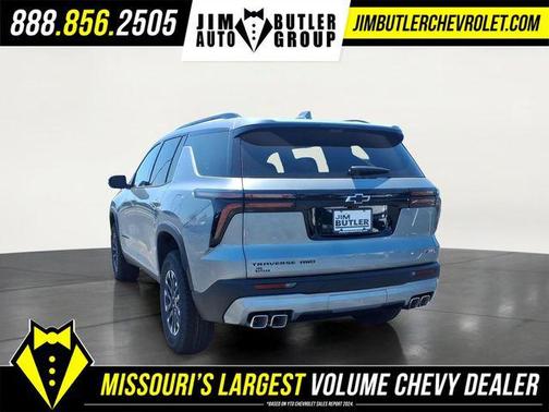 Sterling Gray Metallic 2026 Chevrolet Traverse AWD Z71