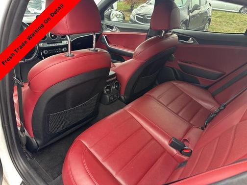 2019 Kia Stinger GT2