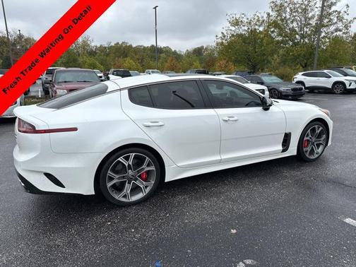 2019 Kia Stinger GT2