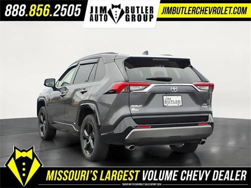 2020 Toyota RAV4 Hybrid SE