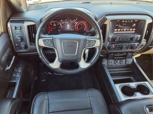 2016 GMC Sierra 2500 Denali