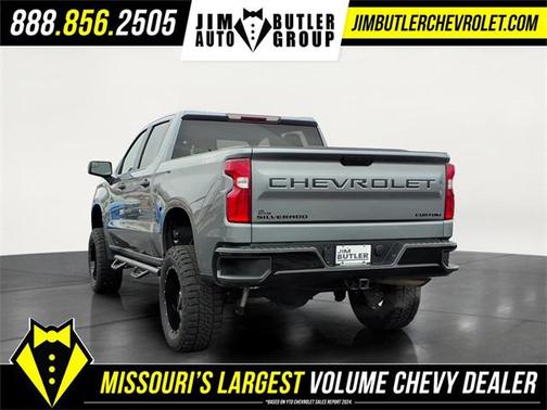 2022 Chevrolet Silverado 1500 Custom Trail Boss