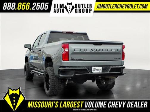 2022 Chevrolet Silverado 1500 Custom Trail Boss