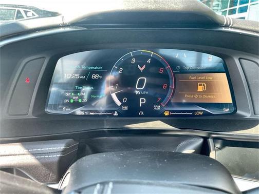 2025 Chevrolet Corvette Stingray w/1LT