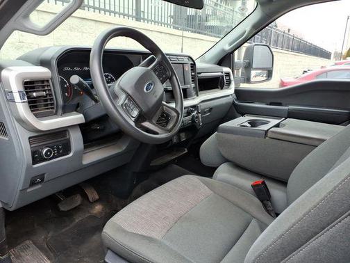 2024 Ford F-250 XLT