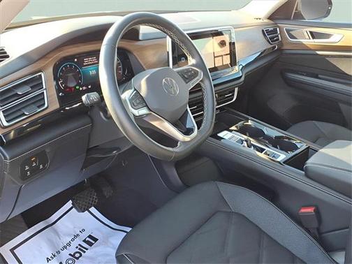 2024 Volkswagen Atlas 2.0T SE w/Technology 4MOTION