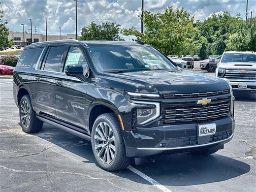 2025 Chevrolet Suburban 4WD High Country