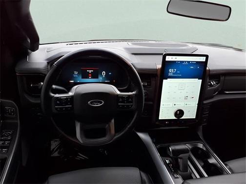 2023 Ford F-150 Lightning LARIAT