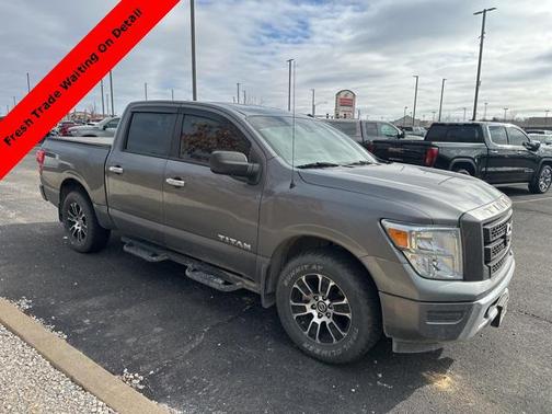 2021 Nissan Titan SV