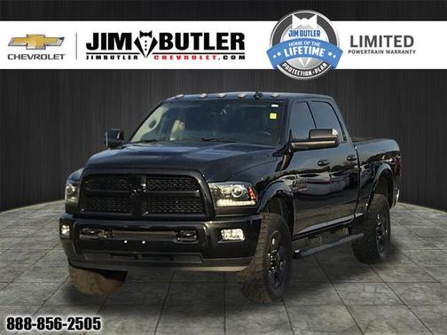 2017 RAM 2500 Laramie Crew Cab 4x4 6'4' Box