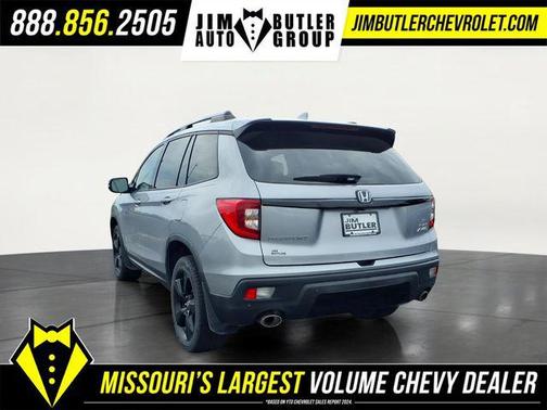 Modern Steel Metallic 2019 Honda Passport Elite