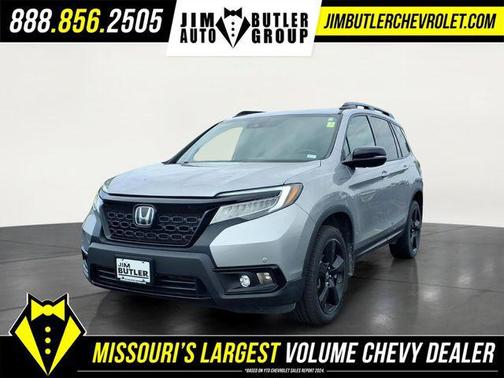 Modern Steel Metallic 2019 Honda Passport Elite