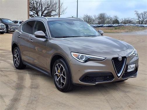 2019 Alfa Romeo Stelvio Ti