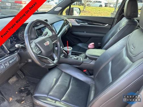 2022 Cadillac XT6 Premium Luxury AWD