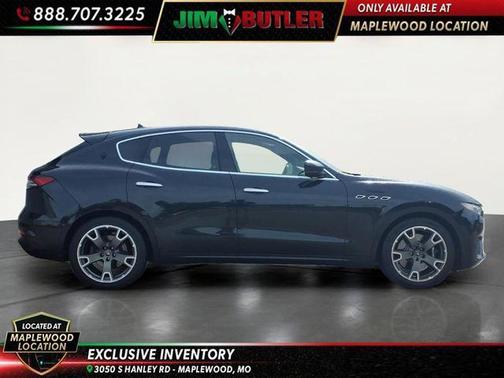 Nero Ribelle Metallic 2023 Maserati Levante Modena