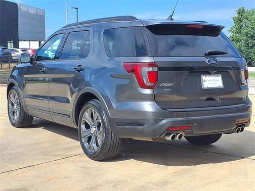 2018 Ford Explorer Sport
