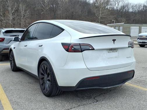2023 Tesla Model Y Performance Dual Motor All-Wheel Drive