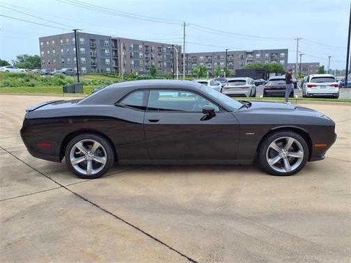 2017 Dodge Challenger R/T