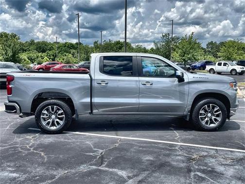 2023 Chevrolet Silverado 1500 LT