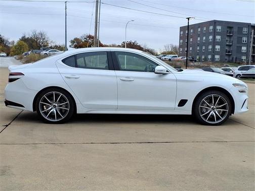 2025 Genesis G70 2.5T AWD