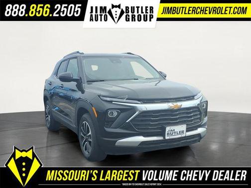 Mosaic Black Metallic 2026 Chevrolet Trailblazer LT