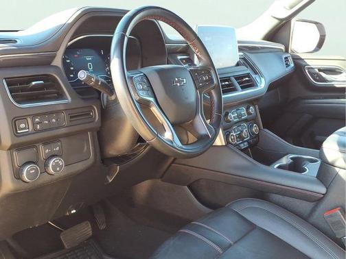 Summit White 2024 Chevrolet Suburban RST