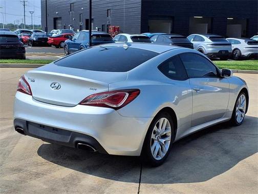 2013 Hyundai Genesis Coupe 2.0T