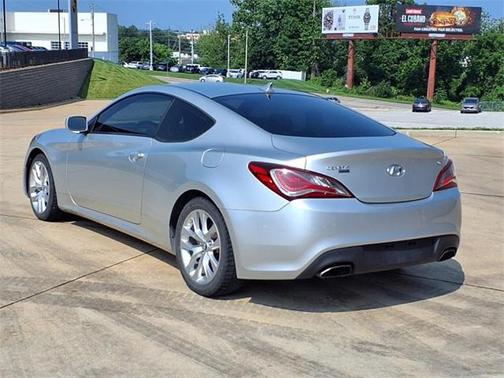 2013 Hyundai Genesis Coupe 2.0T
