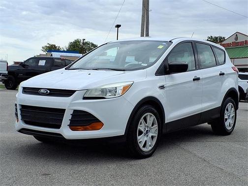 2015 Ford Escape S