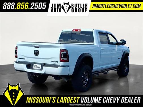 2022 RAM 2500 Laramie Crew Cab 4x4 6'4' Box