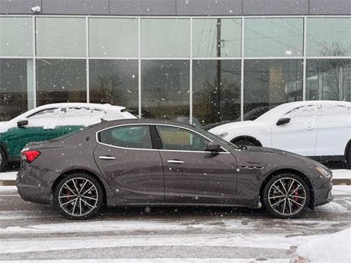 2022 Maserati Ghibli Modena
