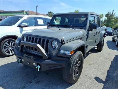 2021 Jeep Gladiator Sport S
