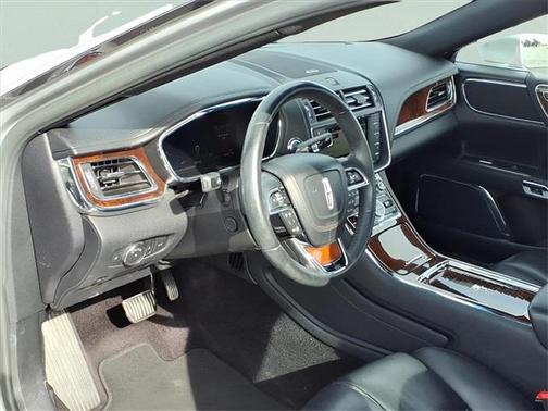 2017 Lincoln Continental Reserve