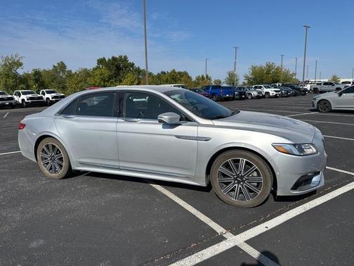2017 Lincoln Continental Reserve