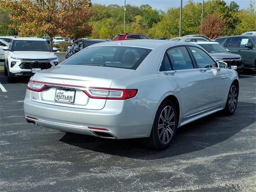 2017 Lincoln Continental Reserve