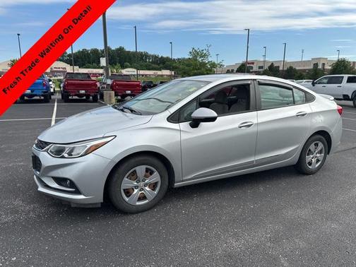 2018 Chevrolet Cruze LS