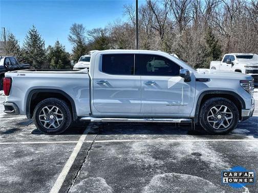 2023 GMC Sierra 1500 SLT