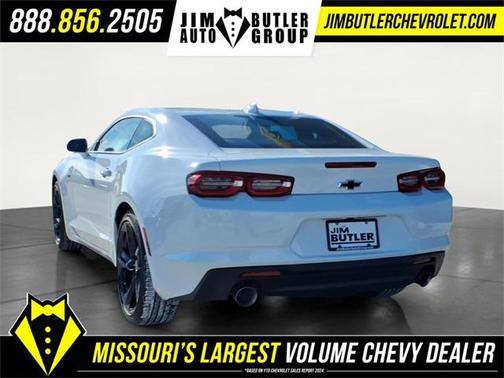 2022 Chevrolet Camaro RWD Coupe LT1