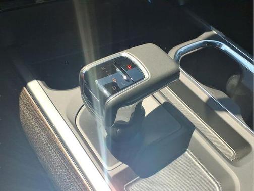 Summit White 2026 Chevrolet Silverado 1500 RST