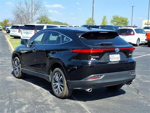 2021 Toyota Venza LE