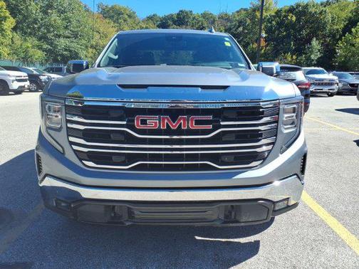 Sterling Metallic 2025 GMC Sierra 1500 SLT