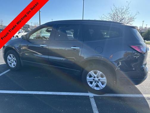 2017 Chevrolet Traverse LS