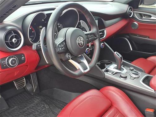 2020 Alfa Romeo Giulia Ti Sport