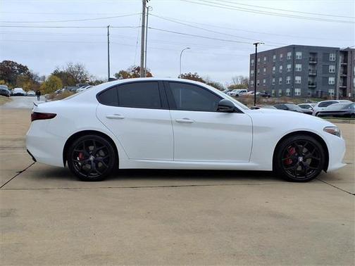 2020 Alfa Romeo Giulia Ti Sport