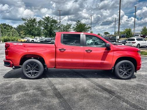 2025 Chevrolet Silverado 1500 Custom