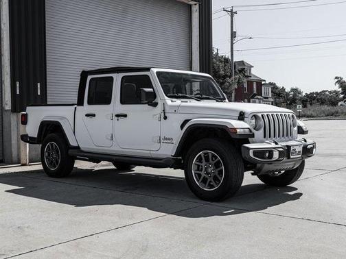 2020 Jeep Gladiator Overland