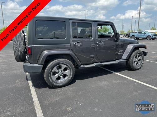 2017 Jeep Wrangler Unlimited Sahara