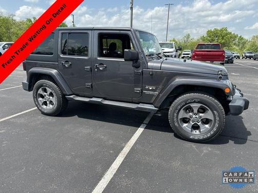 2017 Jeep Wrangler Unlimited Sahara